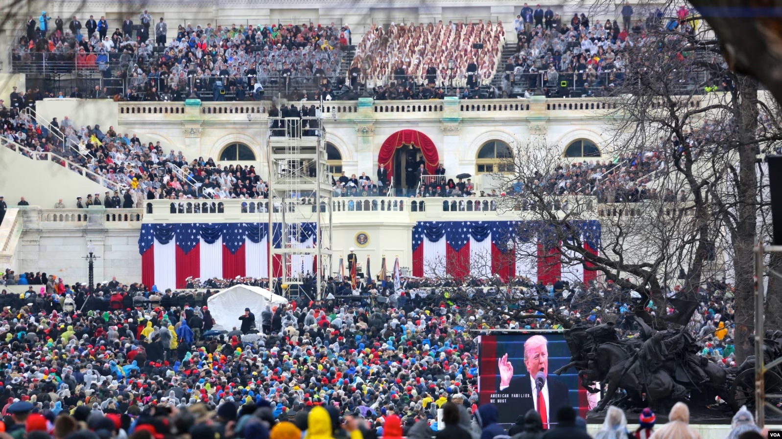 Inauguration of Trump, January 20, 2017. B. Allen/VOA